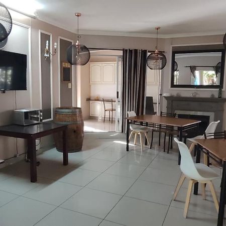 Sunbell Ventures Guesthouse Kapsztad Zewnętrze zdjęcie